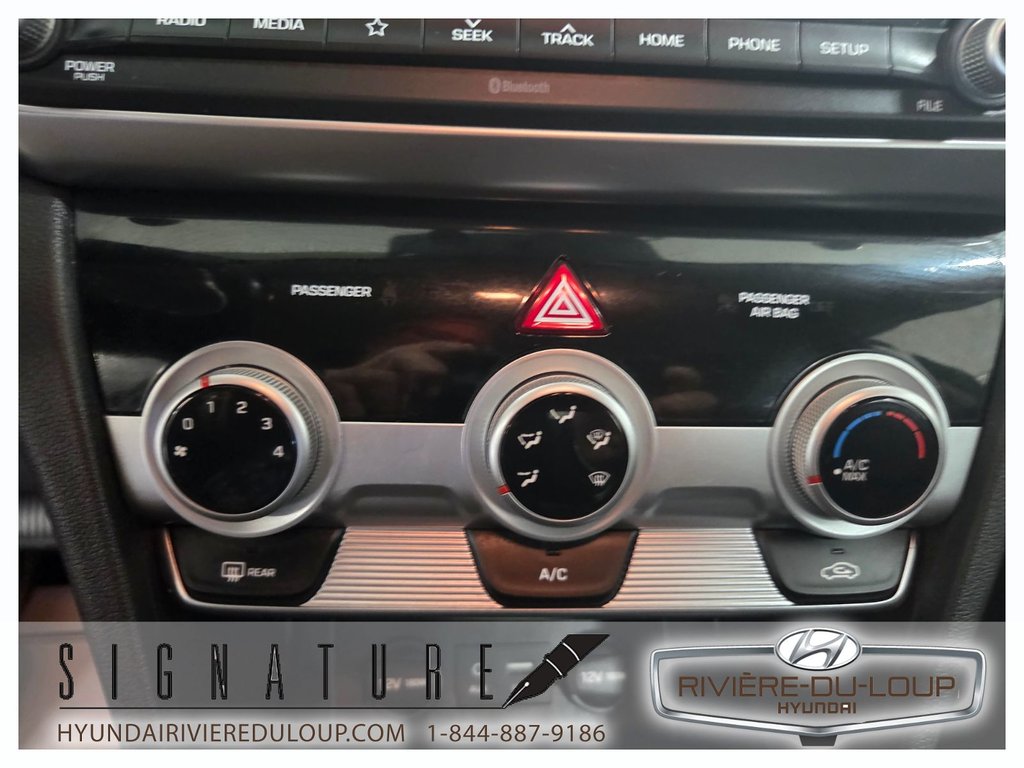 Hyundai Elantra PREFERRED,SIEGES CHAUFFANT 2020 à Riviere-Du-Loup, Québec - 12 - w1024h768px