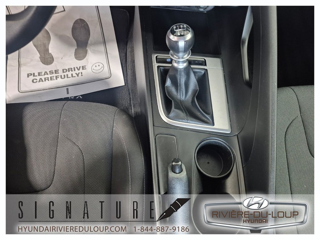 2021 Hyundai Elantra Essential,CRUISE,A/C,CAMERA RECUL in Riviere-Du-Loup, Quebec - 11 - w1024h768px