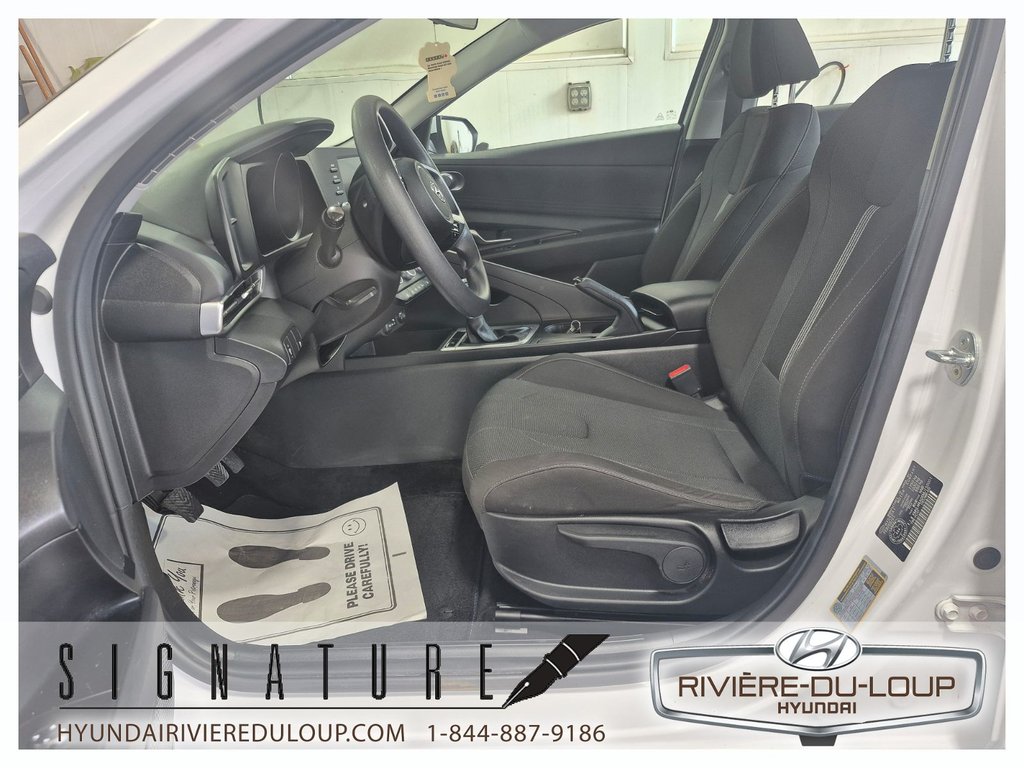 2021 Hyundai Elantra Essential,CRUISE,A/C,CAMERA RECUL in Riviere-Du-Loup, Quebec - 10 - w1024h768px