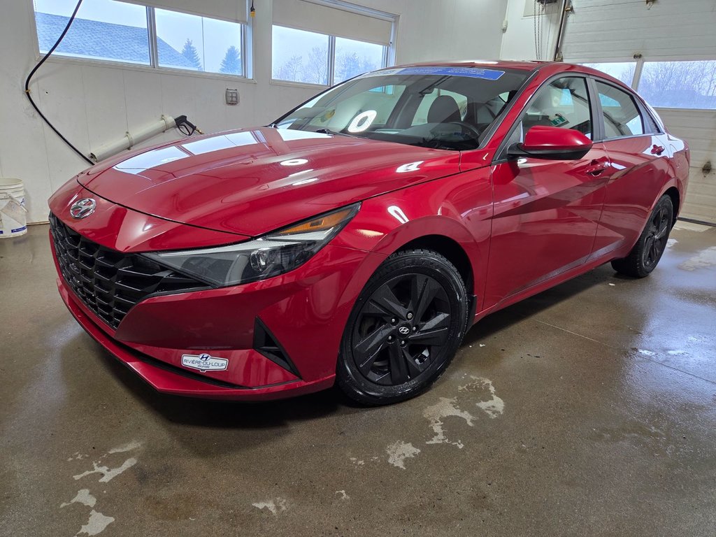Hyundai Elantra PREFERRED,MAGS,A/C,CRUISE. 2022 à Riviere-Du-Loup, Québec - 2 - w1024h768px