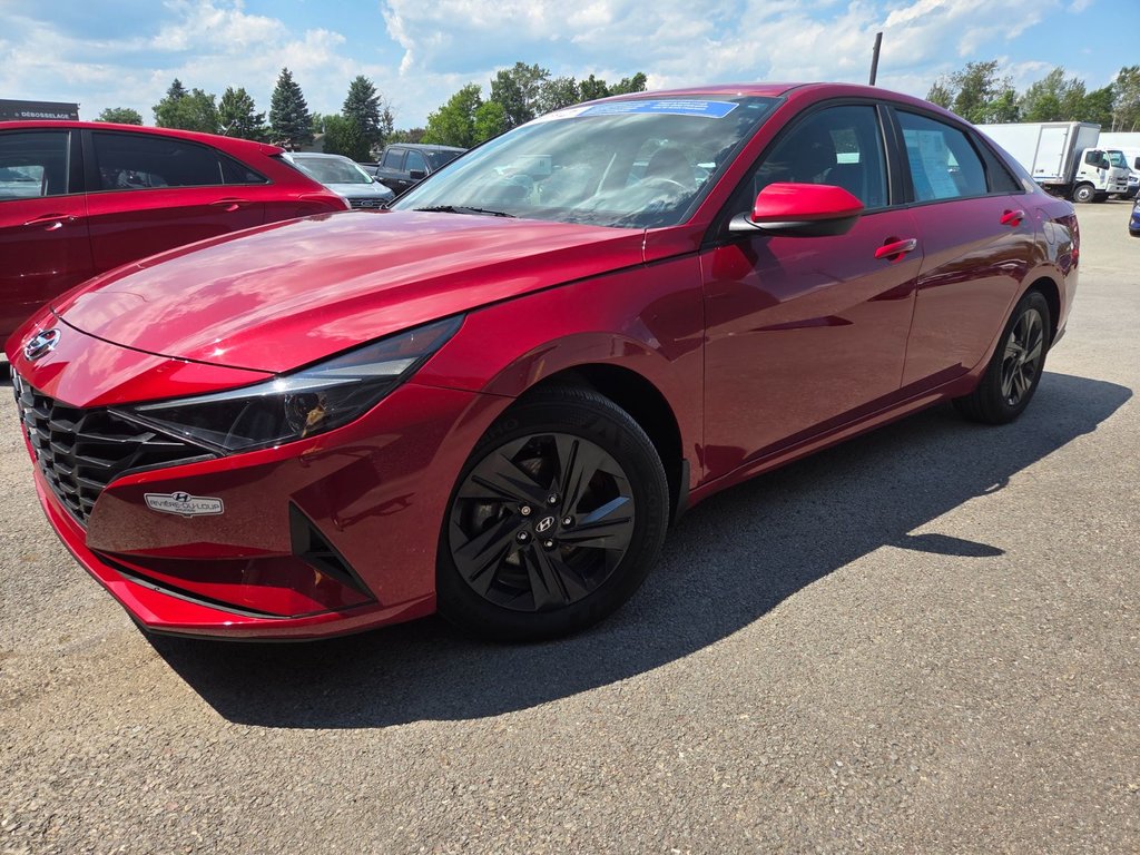 Hyundai Elantra PREFERRED,A/C,CRUISE,MAGS 2022 à Riviere-Du-Loup, Québec - 2 - w1024h768px