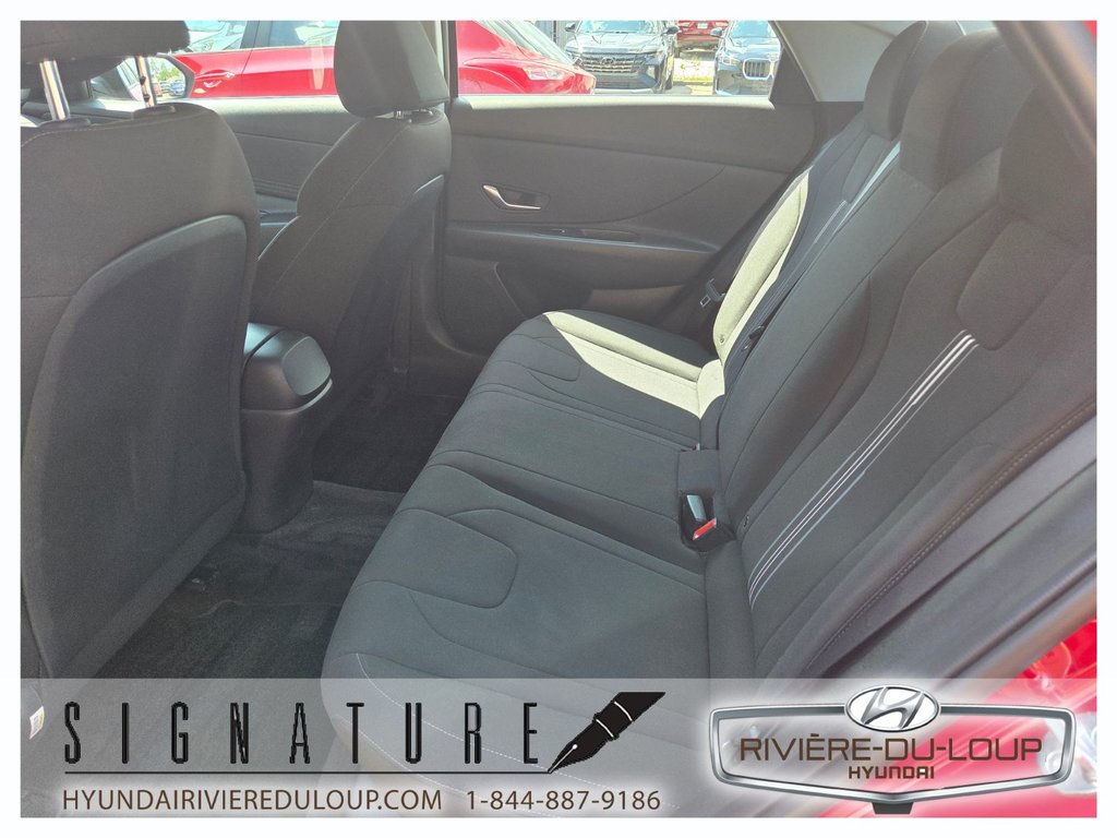 Hyundai Elantra PREFERRED,A/C,CRUISE,MAGS 2022 à Riviere-Du-Loup, Québec - 11 - w1024h768px