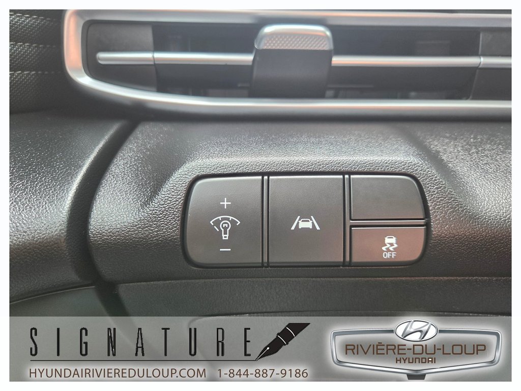 Hyundai Elantra Preferred 2023 à Riviere-Du-Loup, Québec - 20 - w1024h768px
