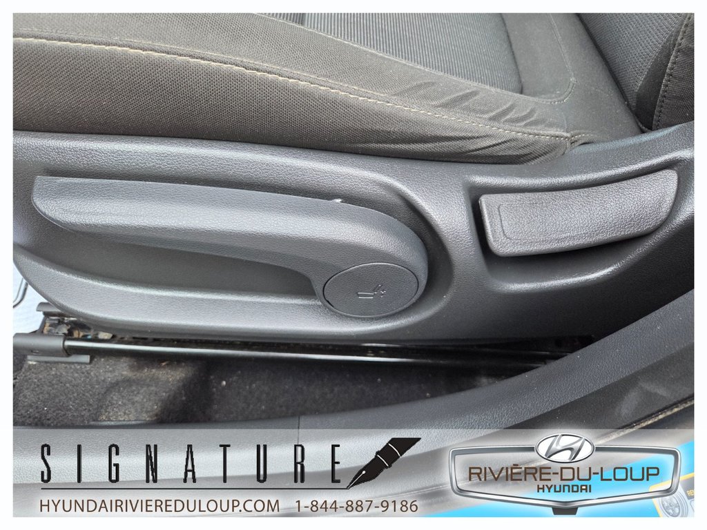 Hyundai Kona ESSENTIEL,AWD,A/C,CRUISE,MAGS 2022 à Riviere-Du-Loup, Québec - 13 - w1024h768px