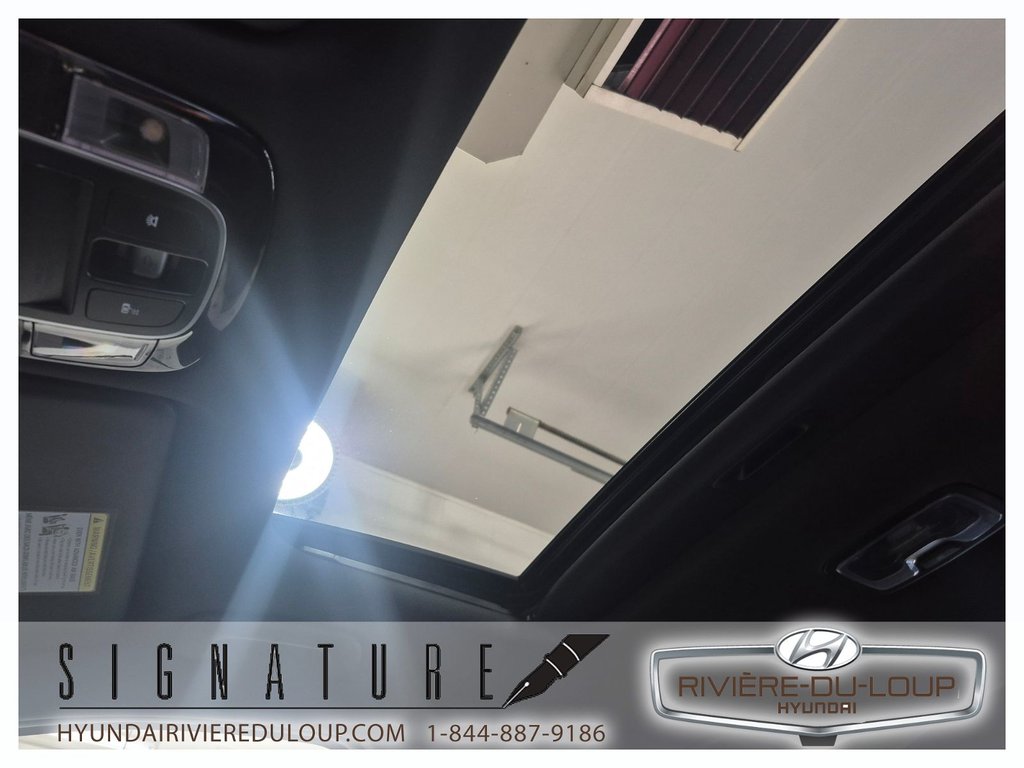 2024 Hyundai Santa Cruz TREND/AWD/AC in Riviere-Du-Loup, Quebec - 16 - w1024h768px