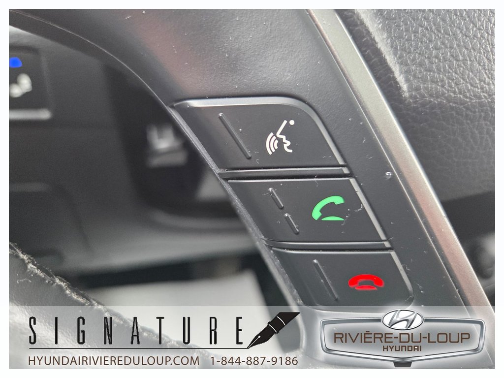 Hyundai Santa Fe Sport LUXURY,AWD,MAGS,TOIT,CUIR 2016 à Riviere-Du-Loup, Québec - 31 - w1024h768px