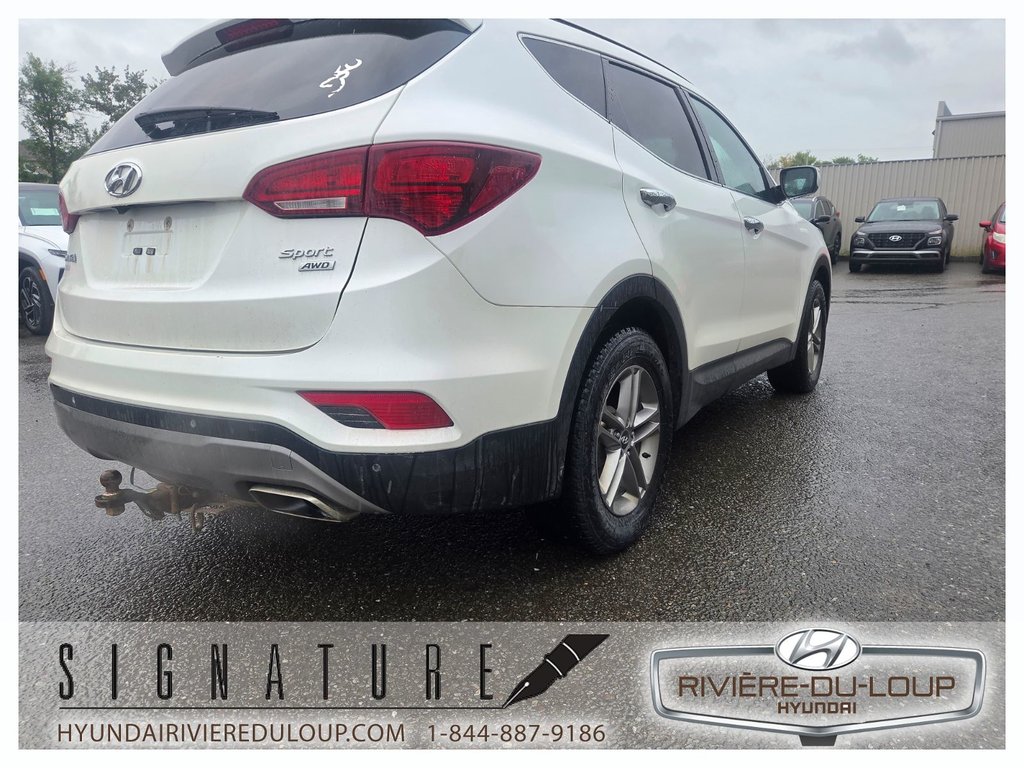 2017 Hyundai Santa Fe Sport SE,AWD,CUIR,TOIT,SIEGES CHAUFFANT in Riviere-Du-Loup, Quebec - 5 - w1024h768px