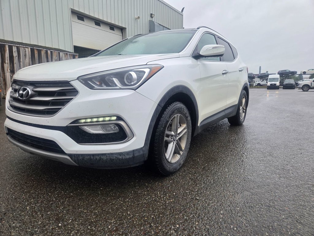 2017 Hyundai Santa Fe Sport SE,AWD,CUIR,TOIT,SIEGES CHAUFFANT in Riviere-Du-Loup, Quebec - 2 - w1024h768px