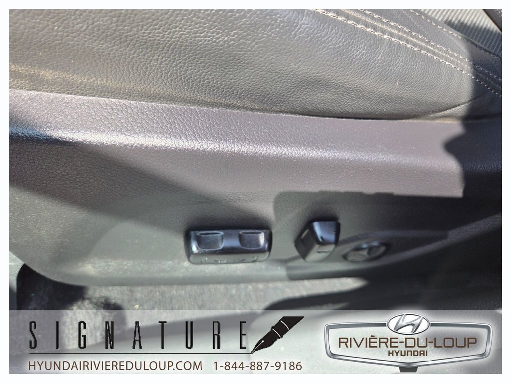 Hyundai Santa Fe Sport LIMITED,AWD,MAG,TOIT PANO,GPS 2018 à Riviere-Du-Loup, Québec - 16 - w1024h768px