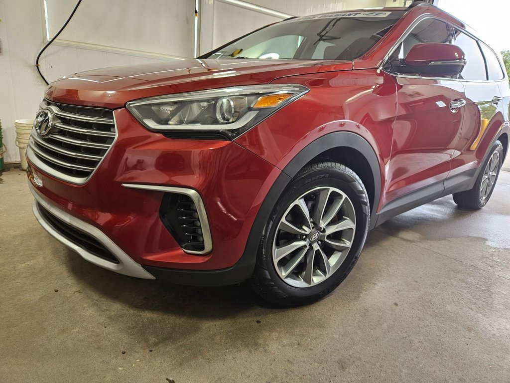 2017  Santa Fe XL PREMIUM,AWD,7 PLACES,V6 in Riviere-Du-Loup, Quebec - 2 - w1024h768px