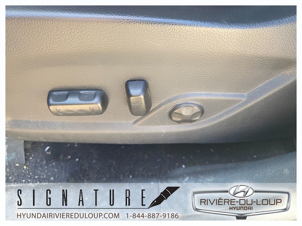 2013 Hyundai Santa Fe Premium,AWD in Riviere-Du-Loup, Quebec - 16 - w1024h768px