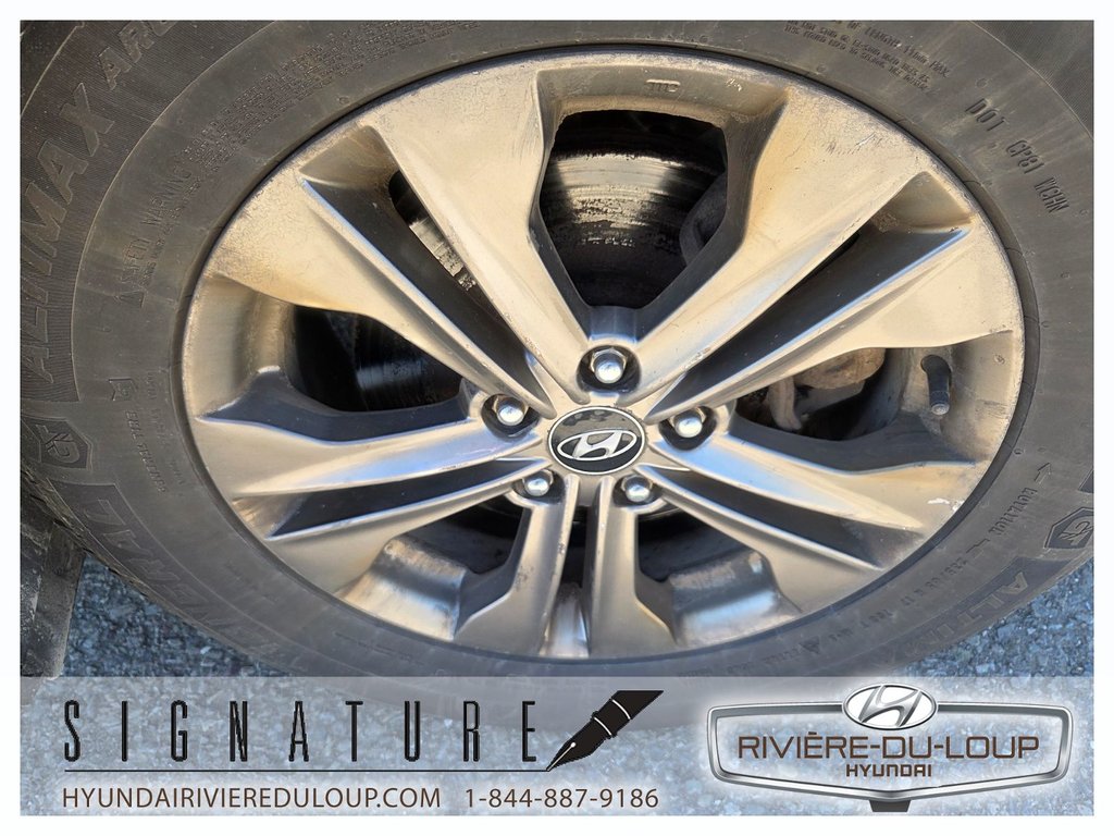 2013 Hyundai Santa Fe Premium,AWD in Riviere-Du-Loup, Quebec - 30 - w1024h768px