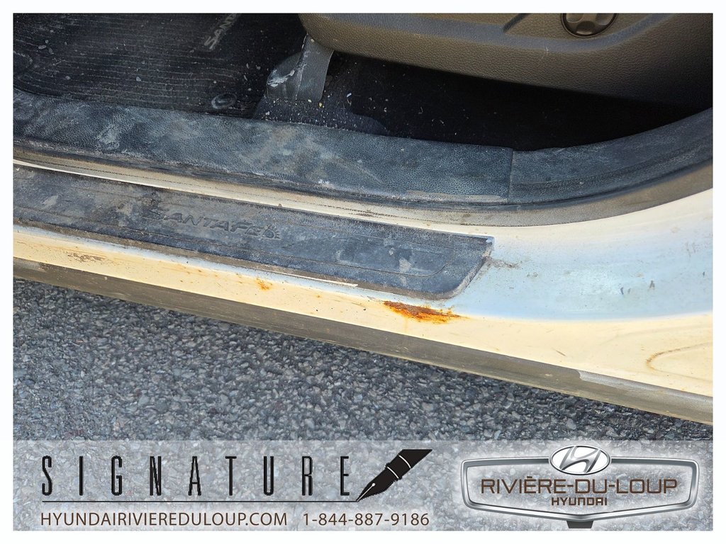 2013 Hyundai Santa Fe Premium,AWD in Riviere-Du-Loup, Quebec - 10 - w1024h768px