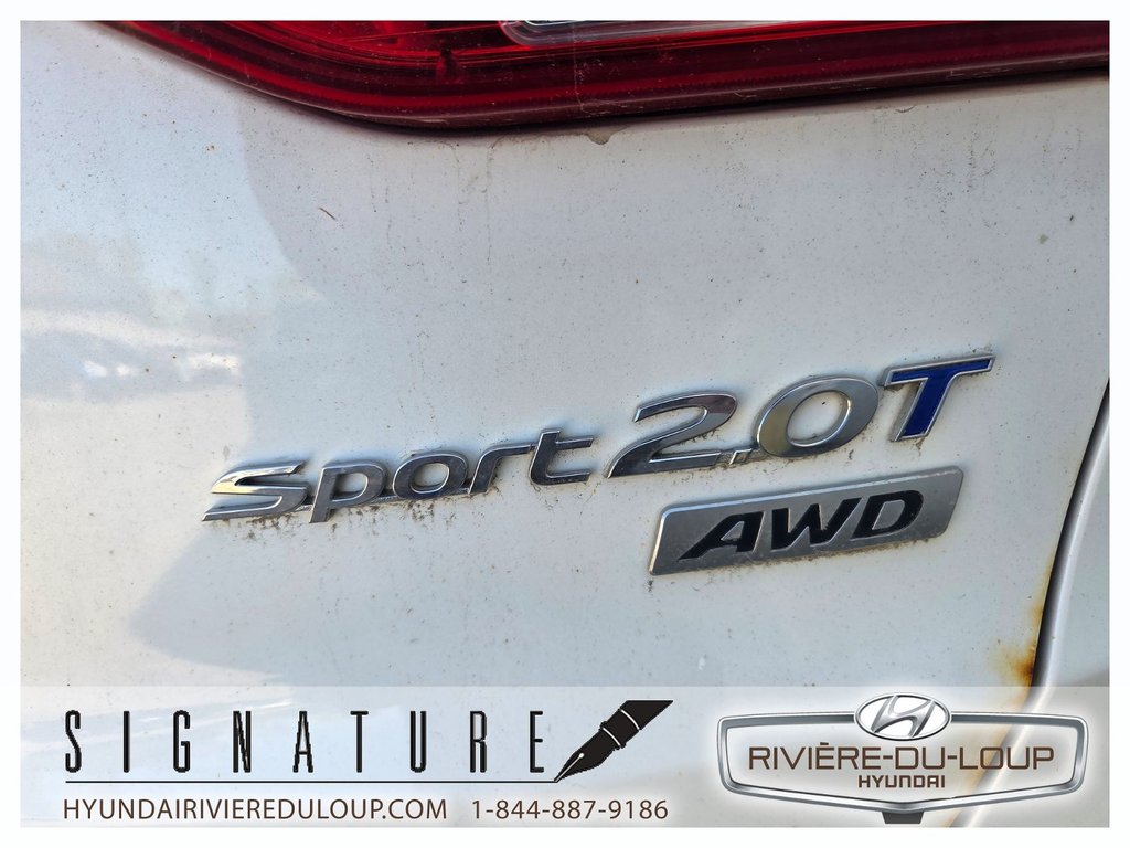 2013 Hyundai Santa Fe Premium,AWD in Riviere-Du-Loup, Quebec - 11 - w1024h768px