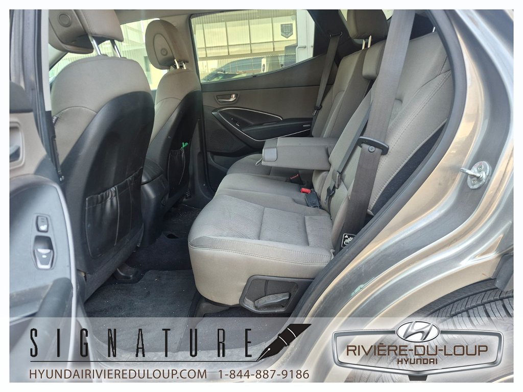 Hyundai Santa Fe Premium,AWD A/C 2013 à Riviere-Du-Loup, Québec - 9 - w1024h768px