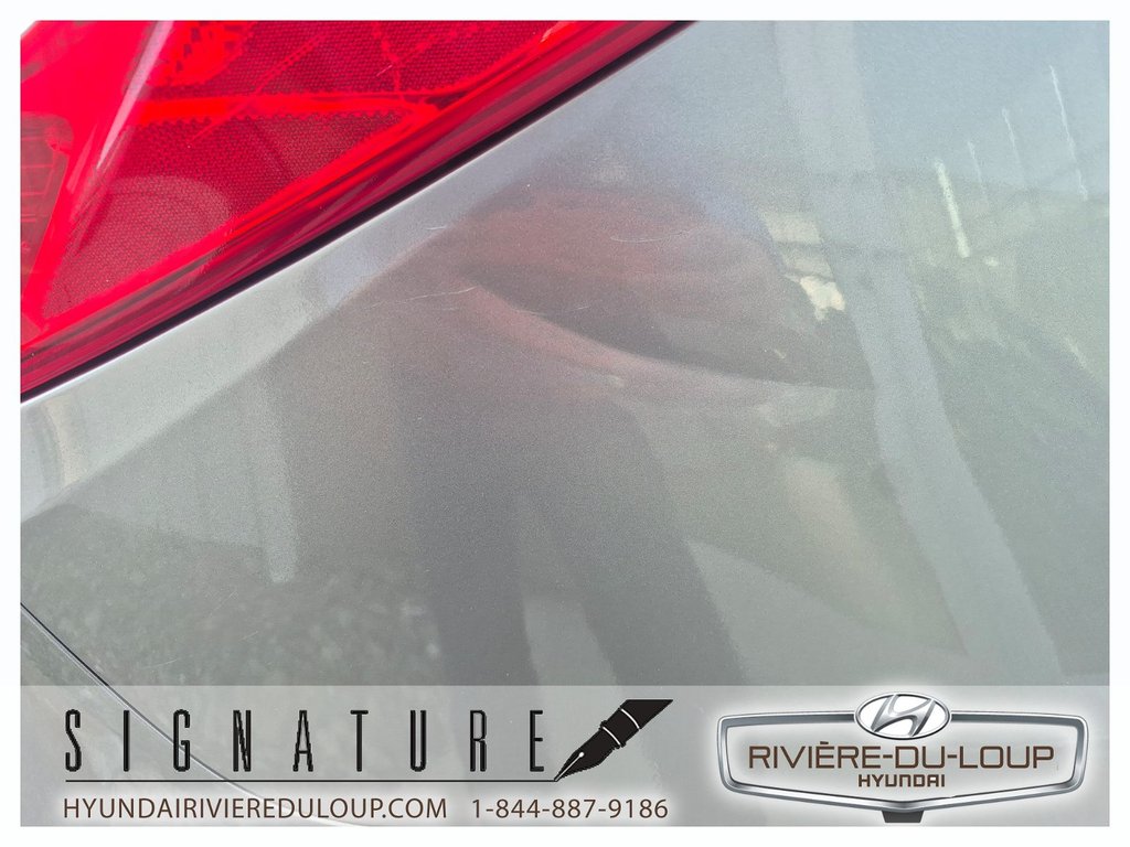 Hyundai Santa Fe Premium,AWD A/C 2013 à Riviere-Du-Loup, Québec - 25 - w1024h768px