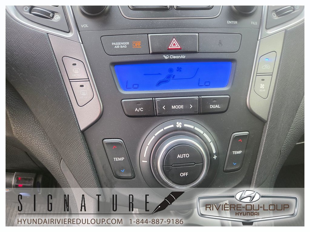 2013 Hyundai Santa Fe LUXURY,AWD,MAGS,TOIT PANORAMIQUE in Riviere-Du-Loup, Quebec - 12 - w1024h768px