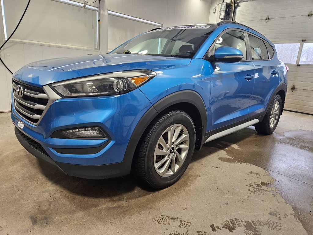 Hyundai Tucson SE,AWD,CUIR,TOIT,MAGS 2017 à Riviere-Du-Loup, Québec - 2 - w1024h768px