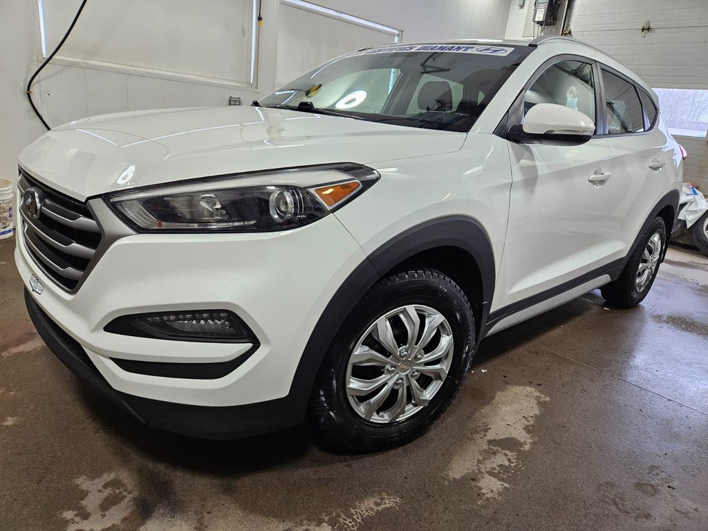 Hyundai Tucson PREMIUM,AWD,SIEGES CHAUFFANT 2017 à Riviere-Du-Loup, Québec - 2 - w1024h768px