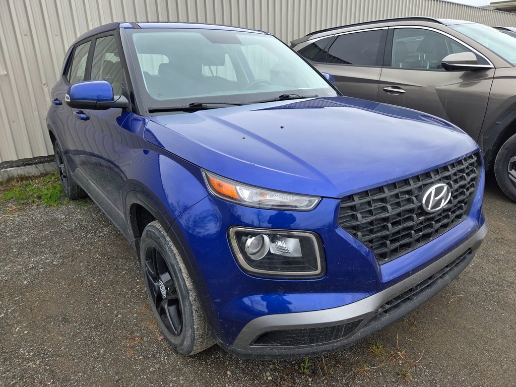 Hyundai Venue Essential,CRUISE,A/C,CAMERA RECUL 2021 à Riviere-Du-Loup, Québec - 2 - w1024h768px