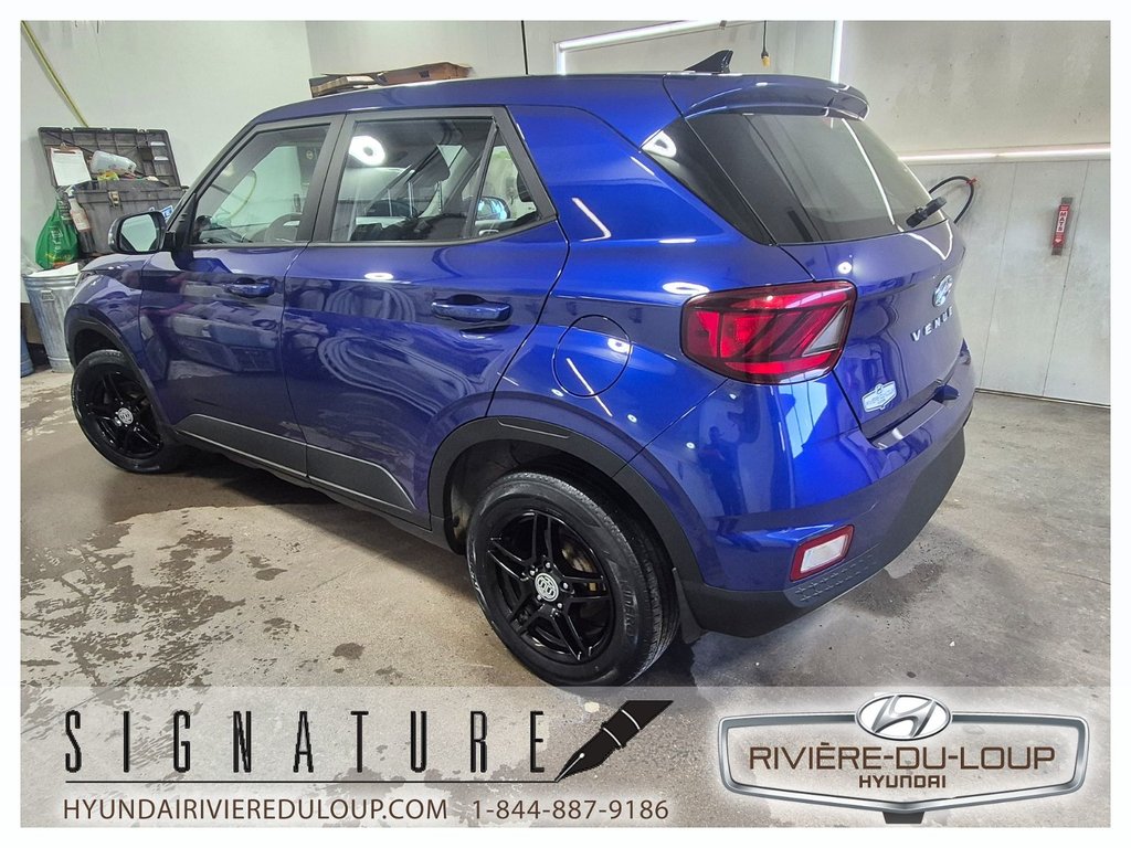 2021 Hyundai Venue Essential,CRUISE,A/C,CAMERA RECUL in Riviere-Du-Loup, Quebec - 9 - w1024h768px
