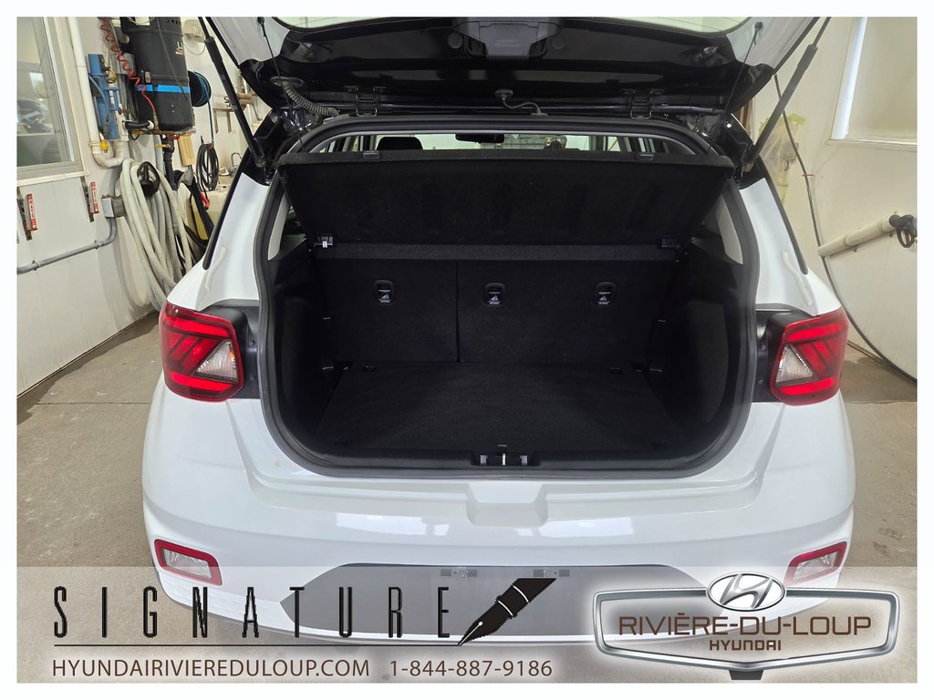 Hyundai Venue Essential,CRUISE,A/C,CAMERA RECUL 2021 à Riviere-Du-Loup, Québec - 7 - w1024h768px