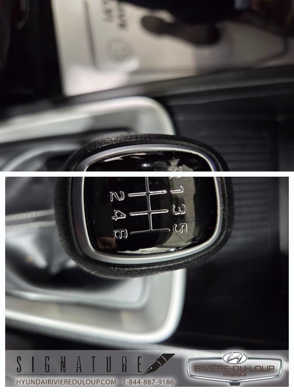 Hyundai Venue ESSENTIEL,FWD,MANUEL 2022 à Riviere-Du-Loup, Québec - 24 - w1024h768px