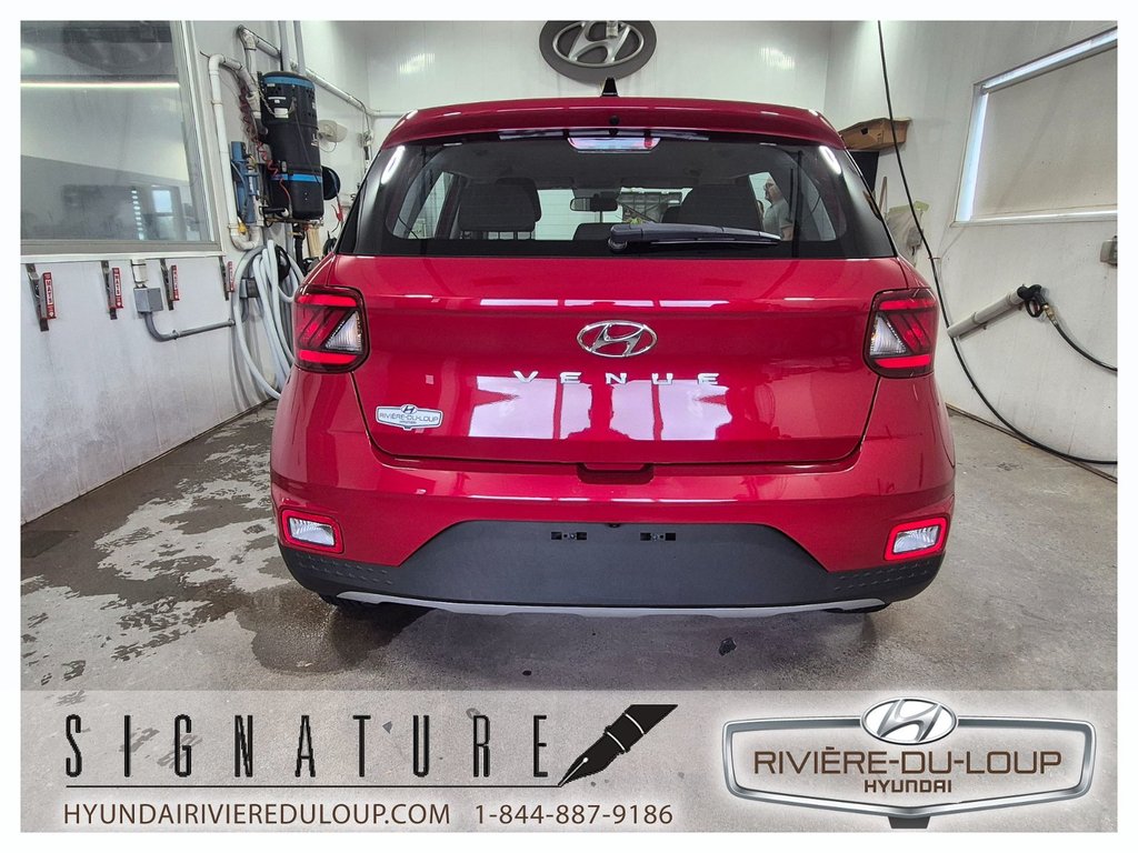 2022 Hyundai Venue ESSENTIEL,FWD,A/C,CRUISE,SIEGES CHAUFFANT in Riviere-Du-Loup, Quebec - 6 - w1024h768px