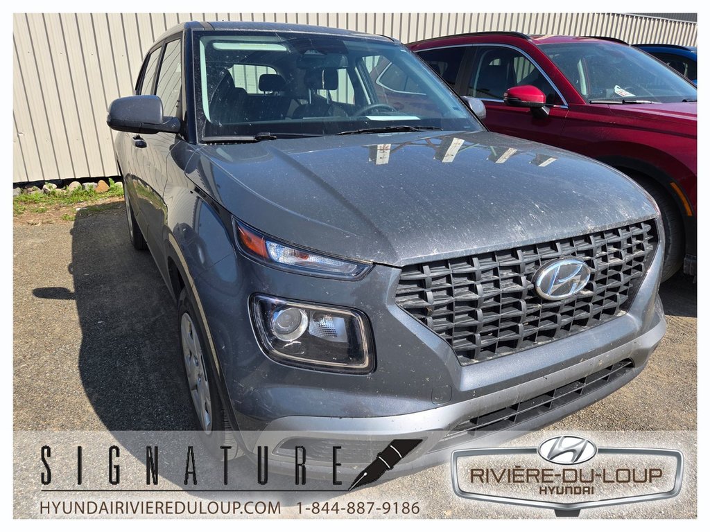 2023 Hyundai Venue ESSANTIEL,A/C,CRUISE,MAGS in Riviere-Du-Loup, Quebec - 1 - w1024h768px