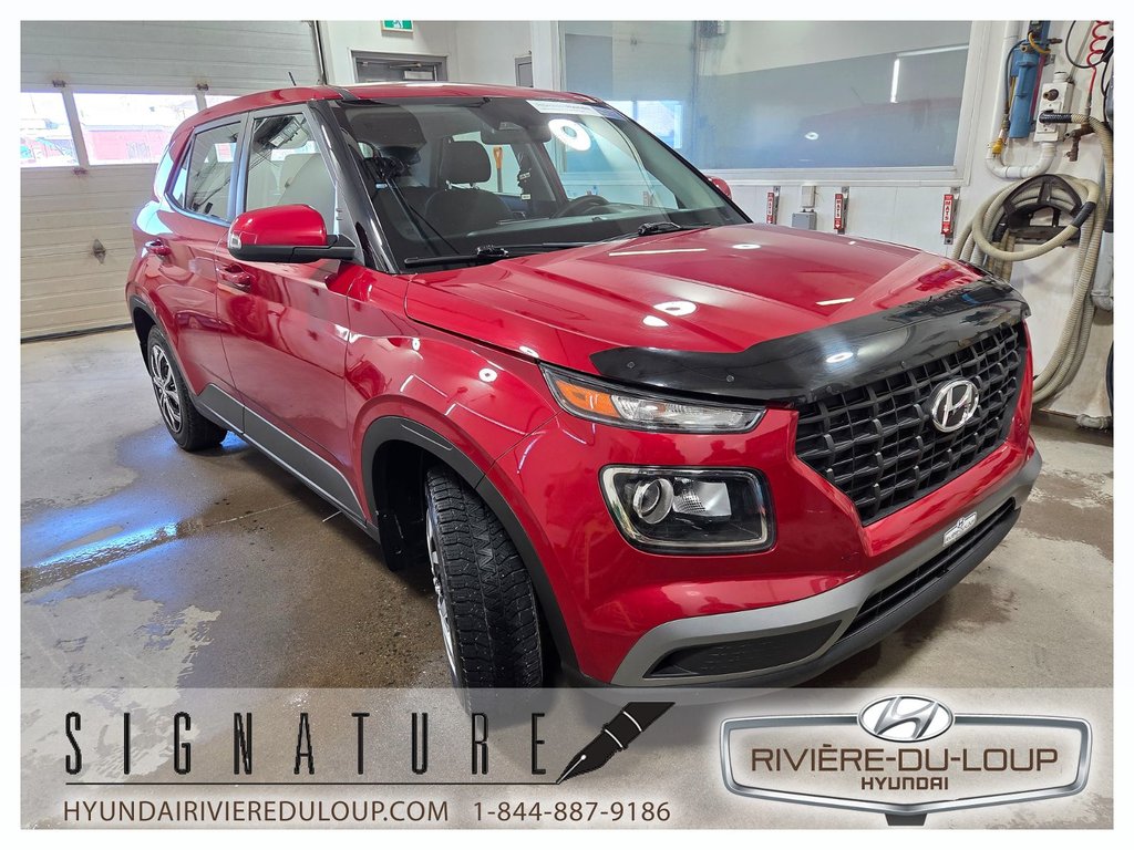 Hyundai Venue ESSENTIEL,SIEGES CHAUFFANT 2023 à Riviere-Du-Loup, Québec - 4 - w1024h768px