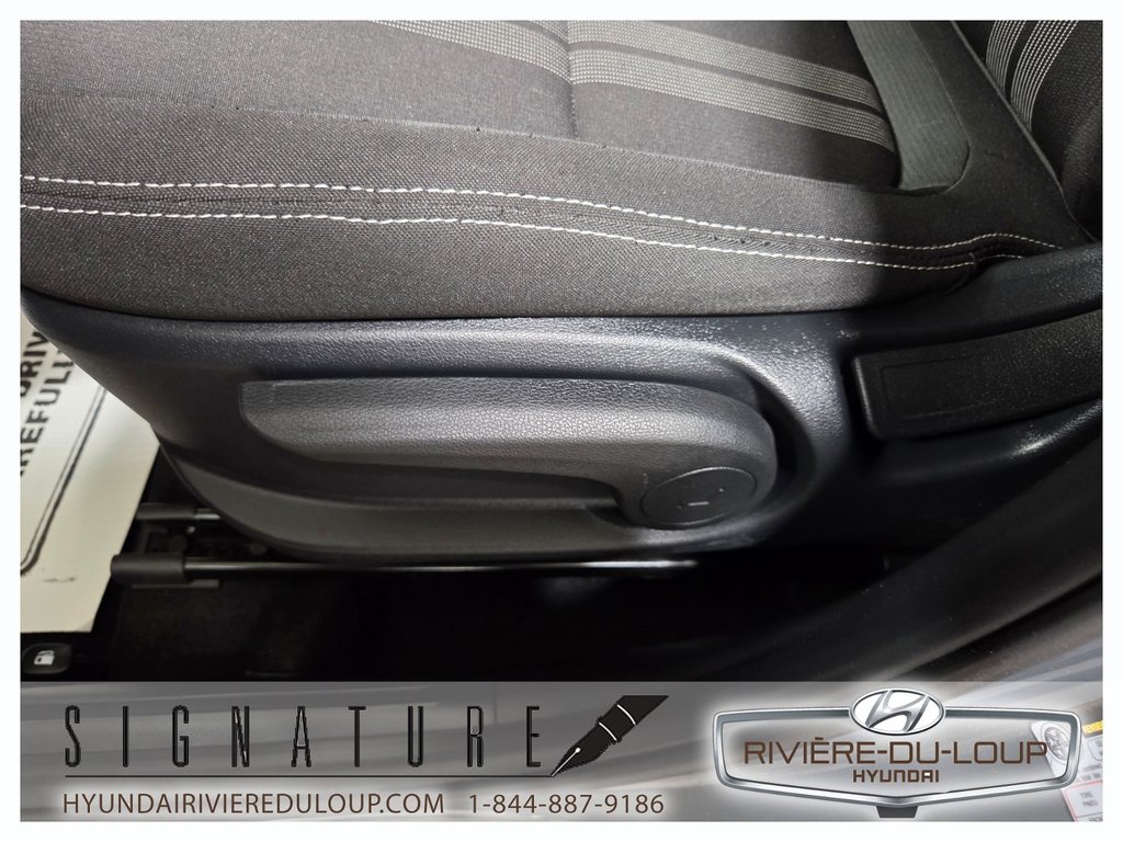 Hyundai Venue PREFERRED,FWD,SIEGES CHAUFFANT,A/C,CRUISE 2024 à Riviere-Du-Loup, Québec - 13 - w1024h768px