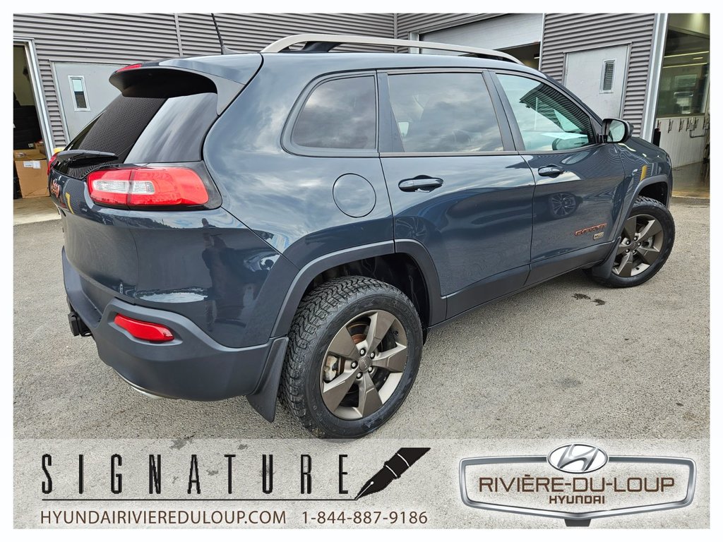 2017  Cherokee 75th Anniversary,AWD in Riviere-Du-Loup, Quebec - 5 - w1024h768px