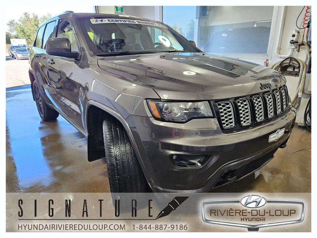2021  Grand Cherokee ALTITUDE,4X4,V6 in Riviere-Du-Loup, Quebec - 4 - w1024h768px