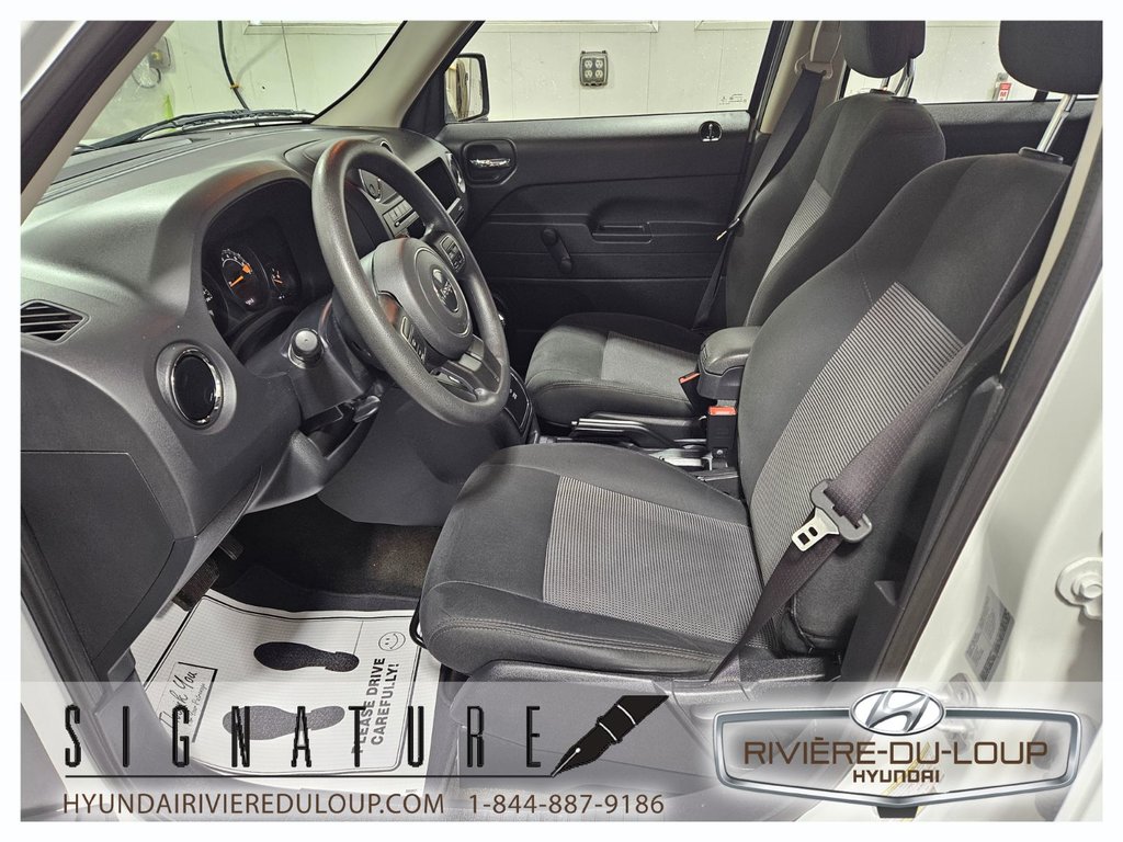 2015  Patriot SPORT,FWD in Riviere-Du-Loup, Quebec - 9 - w1024h768px