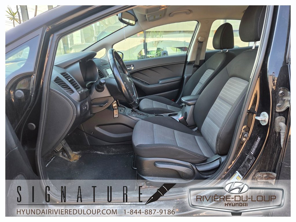 Kia Forte SX/AC/SIEGE CHAUFFANT 2014 à Riviere-Du-Loup, Québec - 10 - w1024h768px