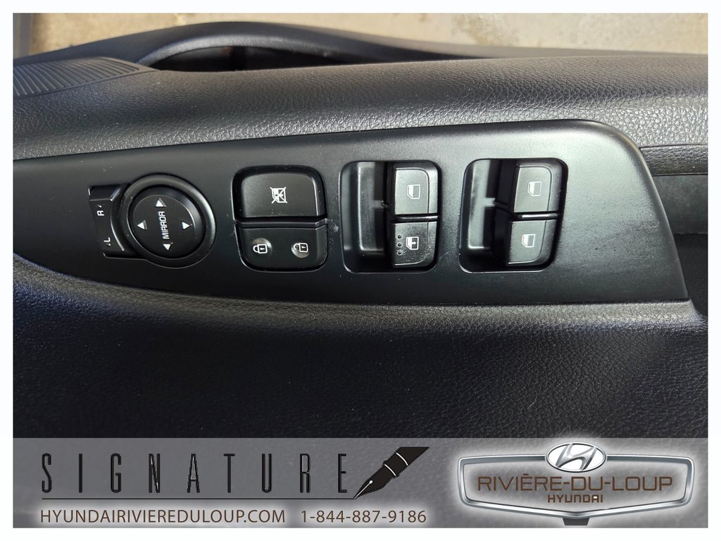 Kia Rio 5-door LX PLUS,SIEGES CHAUFFANT 2021 à Riviere-Du-Loup, Québec - 12 - w1024h768px