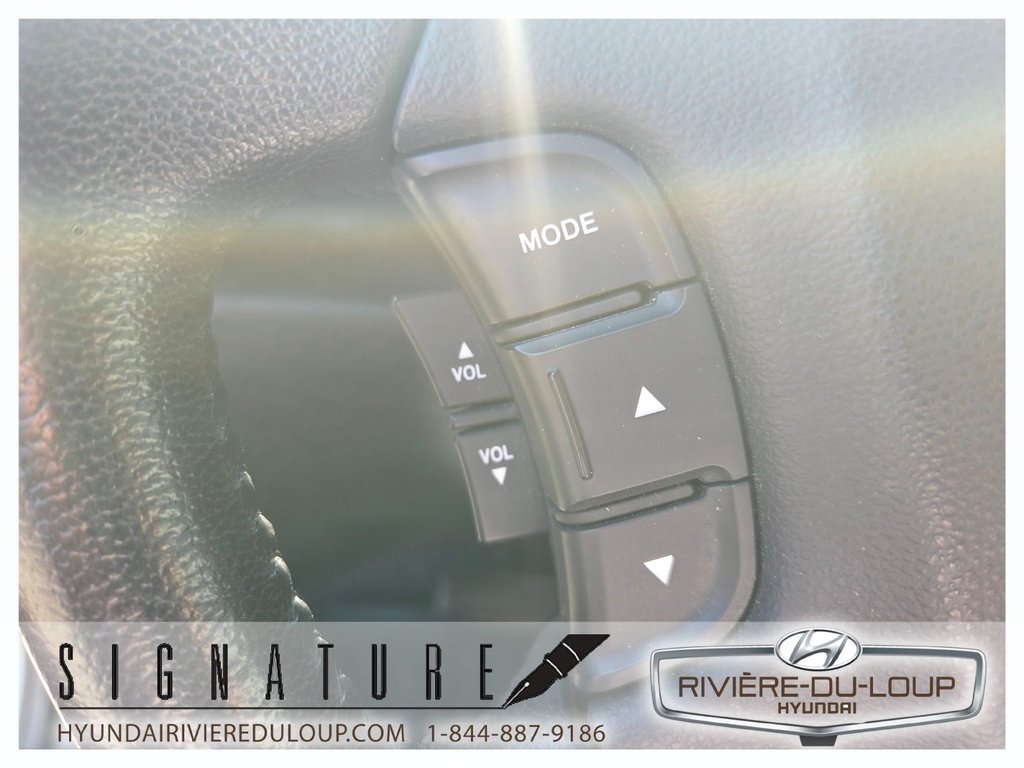 2011 Kia Rondo EX PREMIUM in Riviere-Du-Loup, Quebec - 18 - w1024h768px