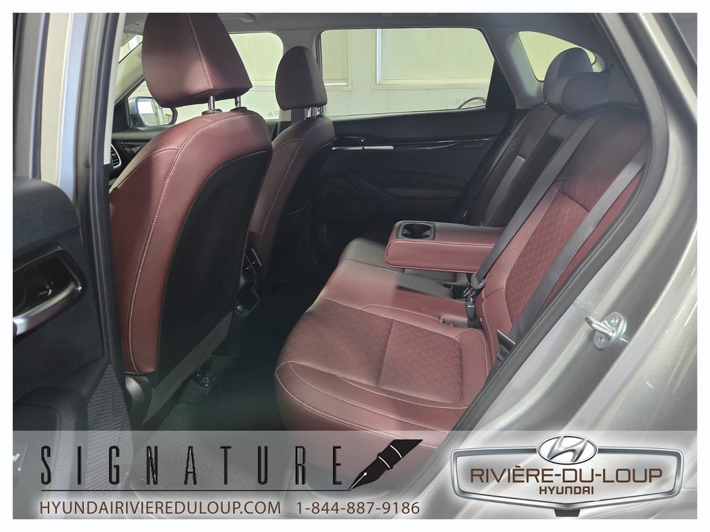 2023 Kia Seltos SX TURBO,AWD,INTERIEUR BOURGOGNE in Riviere-Du-Loup, Quebec - 11 - w1024h768px