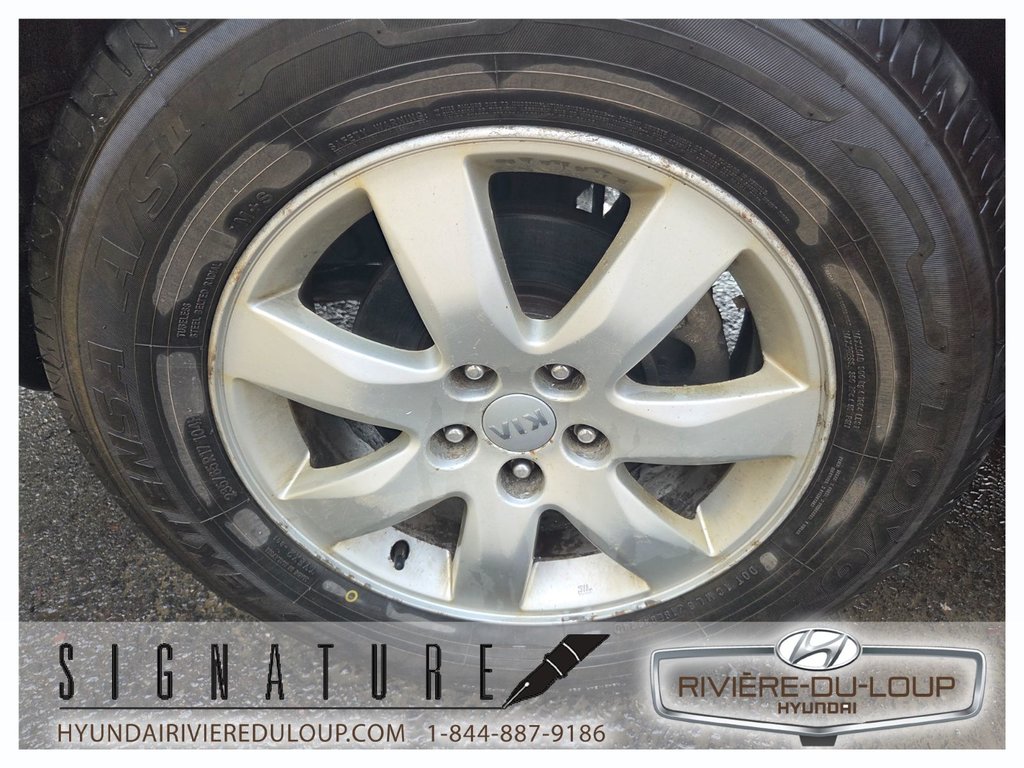 2012 Kia Sorento LX,AWD in Riviere-Du-Loup, Quebec - 26 - w1024h768px