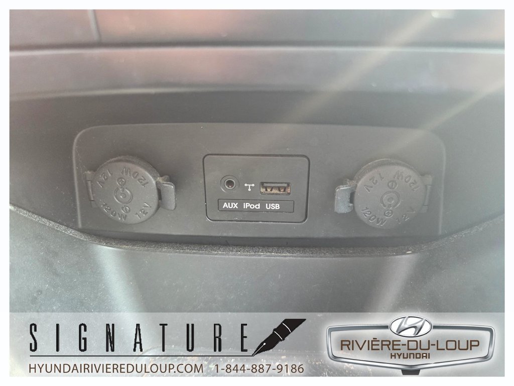 2012 Kia Sorento LX,AWD in Riviere-Du-Loup, Quebec - 18 - w1024h768px