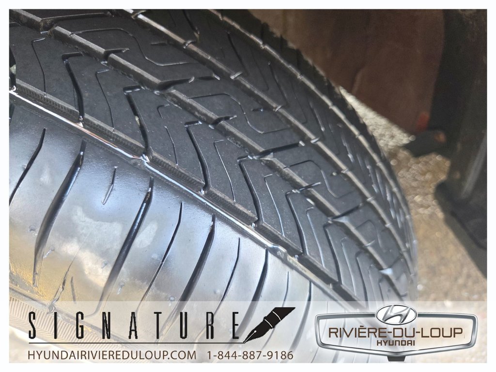 2012 Kia Sorento LX,AWD in Riviere-Du-Loup, Quebec - 27 - w1024h768px