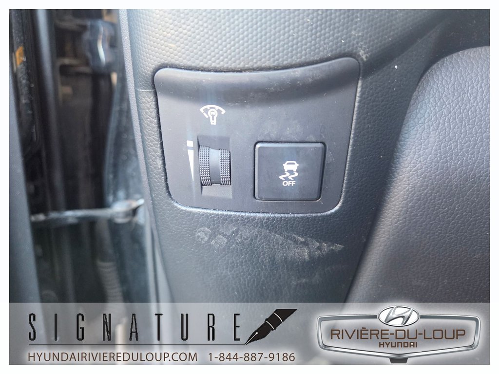 2012 Kia Soul ECO, A/C, SIEGE CHAUFFANT in Riviere-Du-Loup, Quebec - 16 - w1024h768px