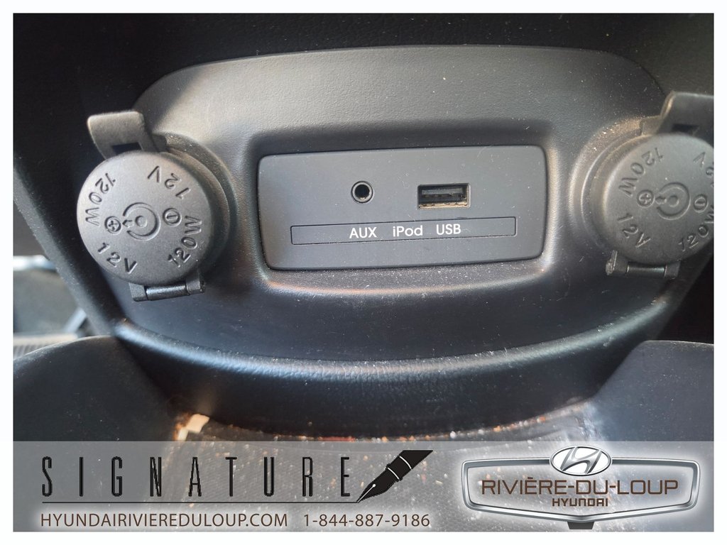 2012 Kia Soul ECO, A/C, SIEGE CHAUFFANT in Riviere-Du-Loup, Quebec - 11 - w1024h768px