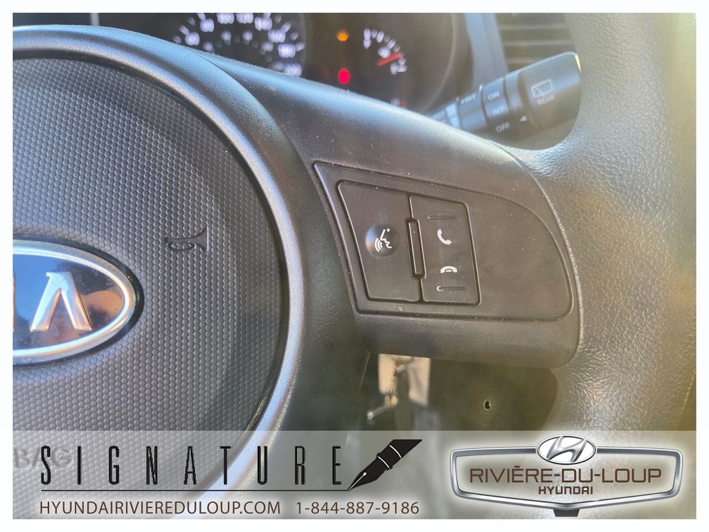 2012 Kia Soul ECO, A/C, SIEGE CHAUFFANT in Riviere-Du-Loup, Quebec - 14 - w1024h768px