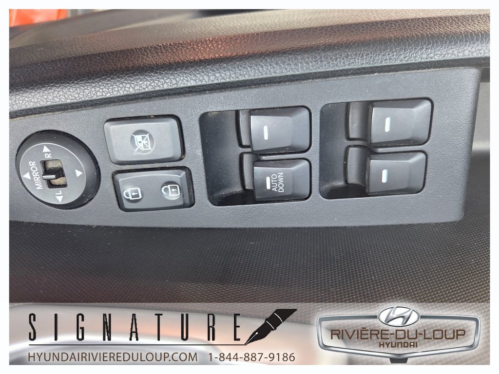 Kia Sportage LX,FWD 2012 à Riviere-Du-Loup, Québec - 10 - w1024h768px