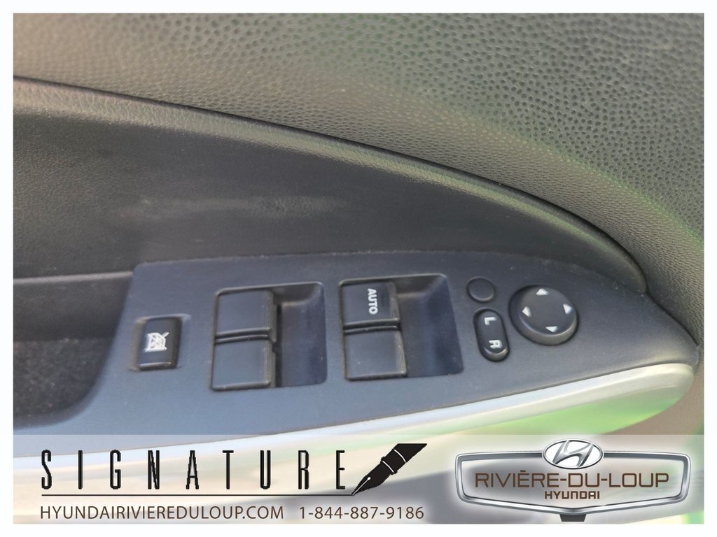 2012 Mazda 2 GX,AUTOMATIQUE in Riviere-Du-Loup, Quebec - 13 - w1024h768px