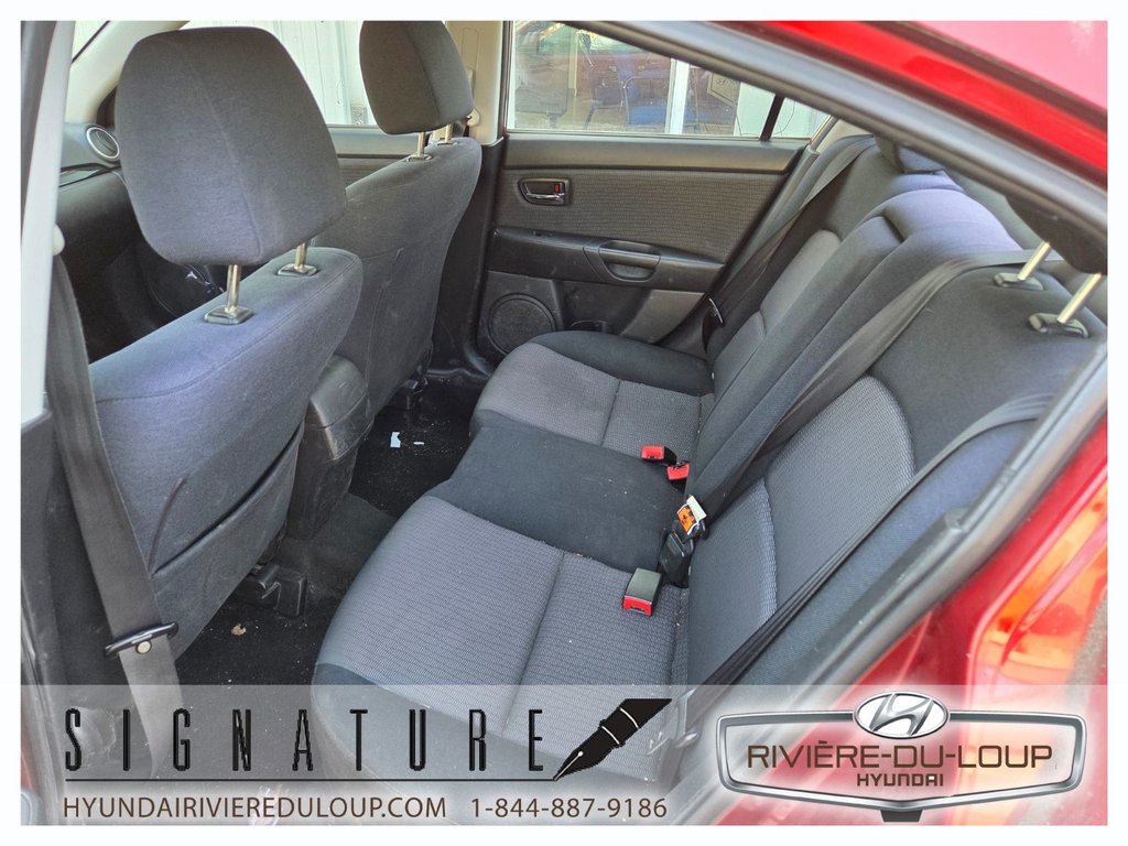 2008 Mazda 3 in Riviere-Du-Loup, Quebec - 10 - w1024h768px