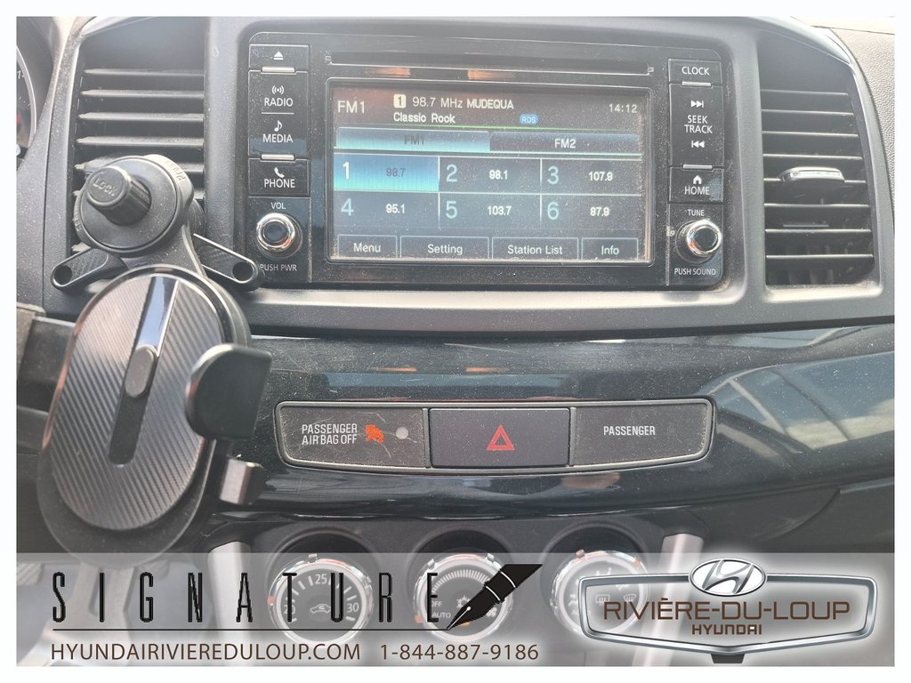 2016 Mitsubishi Lancer SE , LIMITED in Riviere-Du-Loup, Quebec - 13 - w1024h768px