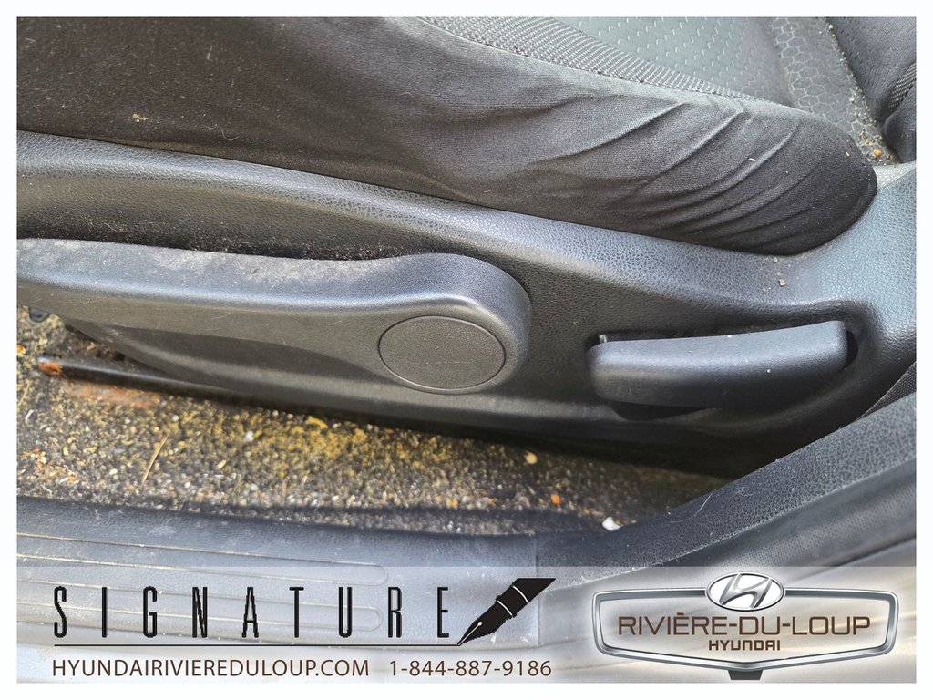 2011 Nissan JUKE SV,AWD in Riviere-Du-Loup, Quebec - 14 - w1024h768px