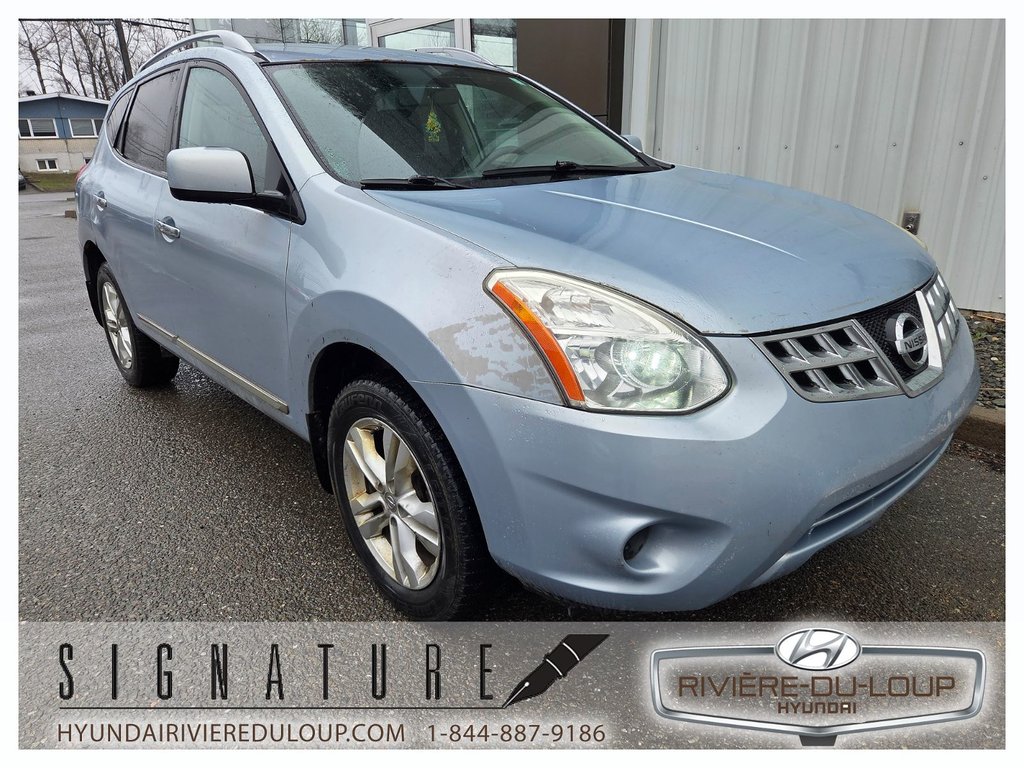 2012 Nissan Rogue SV,AWD in Riviere-Du-Loup, Quebec - 4 - w1024h768px